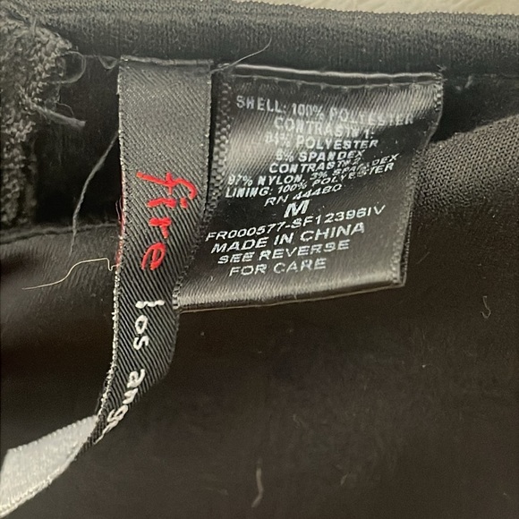 ❤️ FIRE Los Angelas Jumpsuit Black White Built in Bra Geometric Jumpsuit Size M - Picture 7 of 8